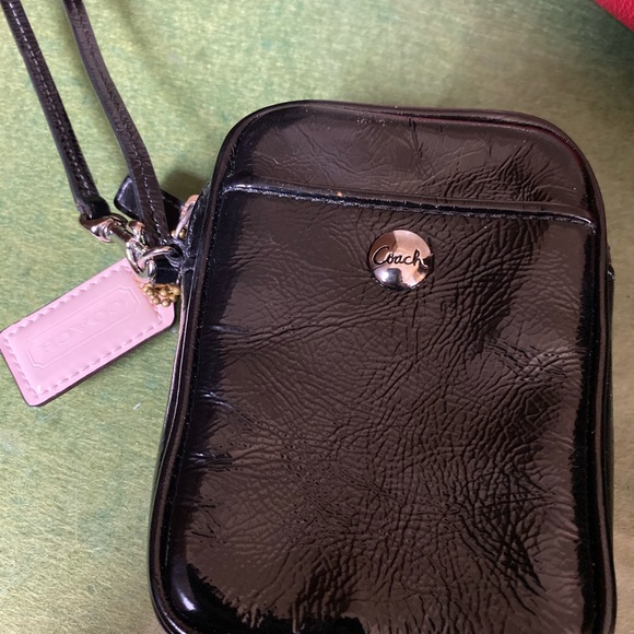 COACH Patent LEATHER Vntg Wristlet OL-SCHOOL CHIC $ firm - Picture 3 of 6